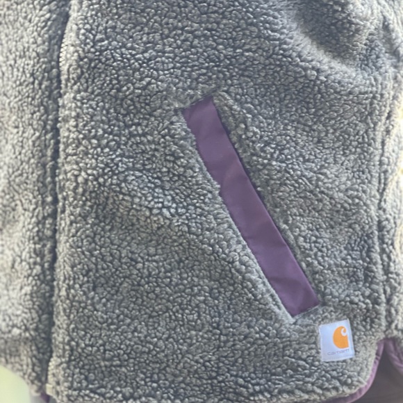 CARHARTT WOMENS RELAXED FIT SHERPA LINED REVERSIBLE VEST - Picture 8 of 9